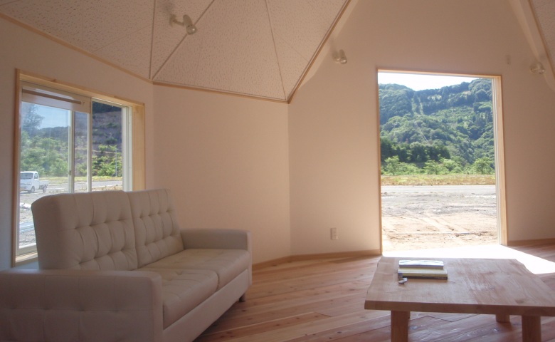 ドームハウス内装