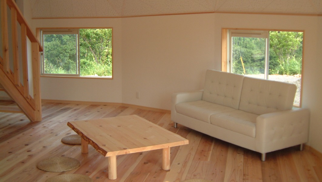 ドームハウス内装