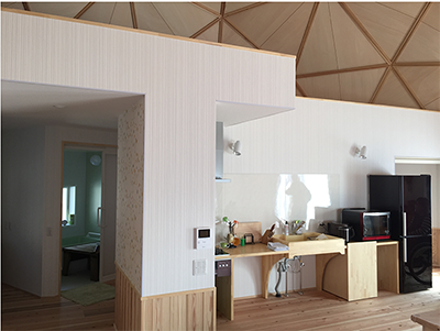 k邸ドームハウス内装