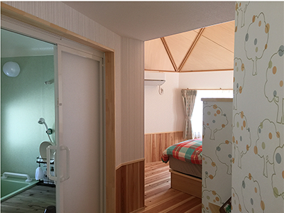 k邸ドームハウス内装